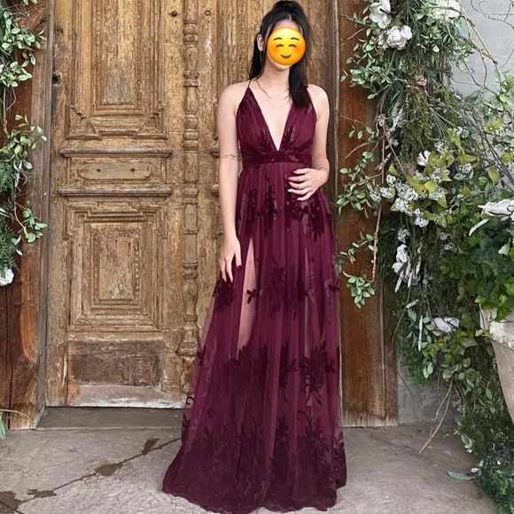 ✨SOLD✨ Burgundy Plunge Deep V Tulle Velvet Floral Maxi Dress Size Medium - Picture 4 of 4